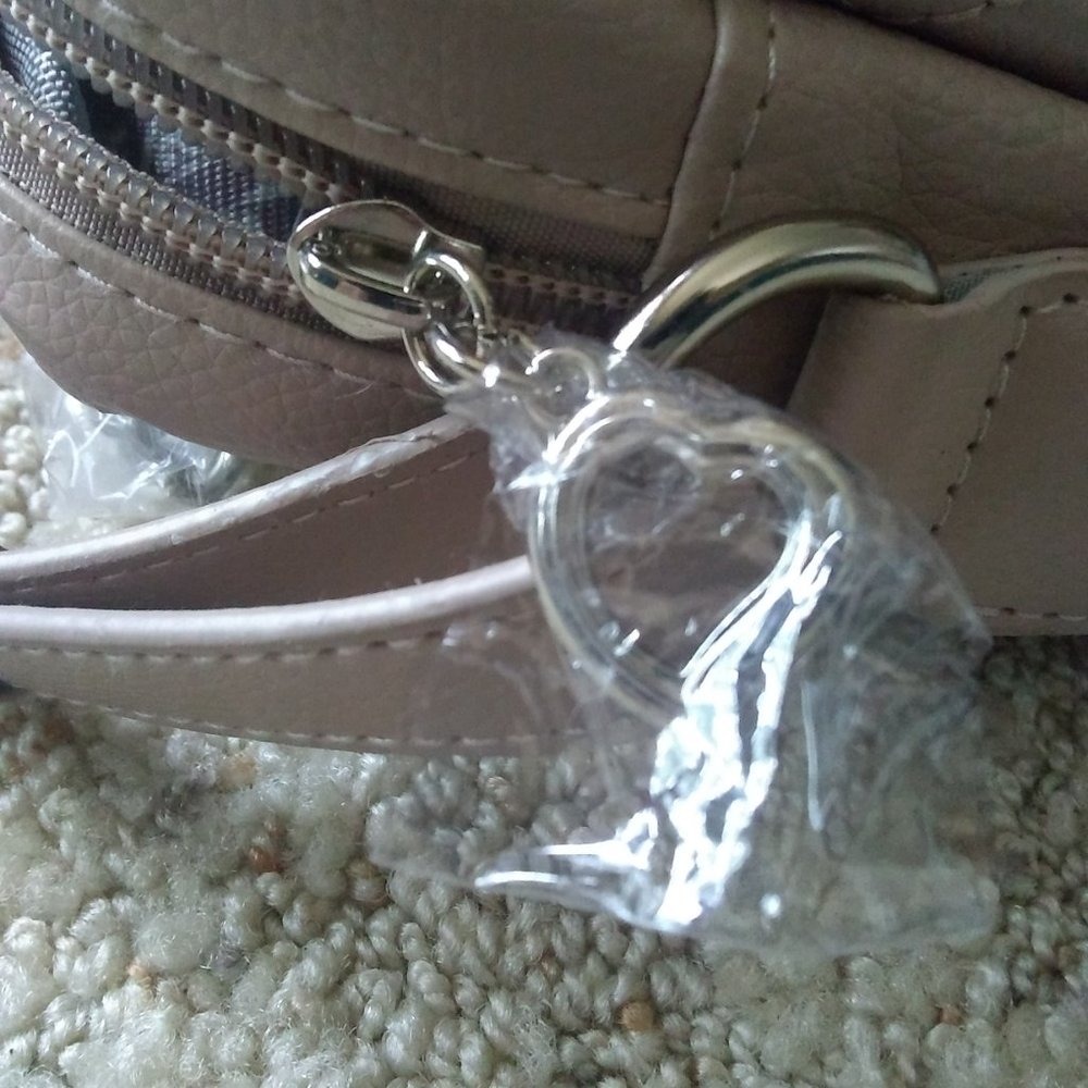 Bella Russo Small Purse - Picture 4 of 9